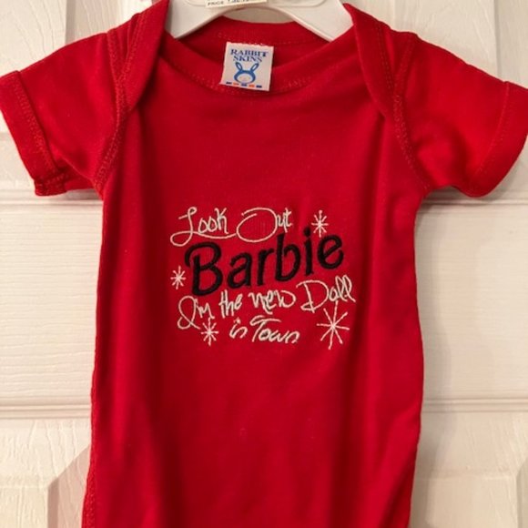 NWT! "Look Out Barbie I'm the New Doll in Town" - Newborn Onesie by RABBIT SKINS - Picture 5 of 10